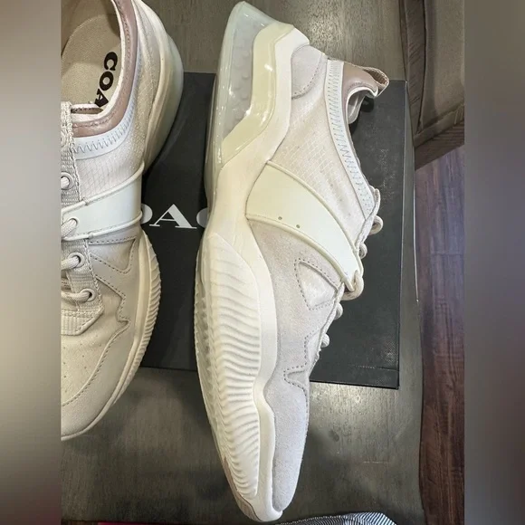 COACH Citysole Sue Runner Sneakers in Color Chalk/Taupe Size 9.5 B - Picture 6 of 12